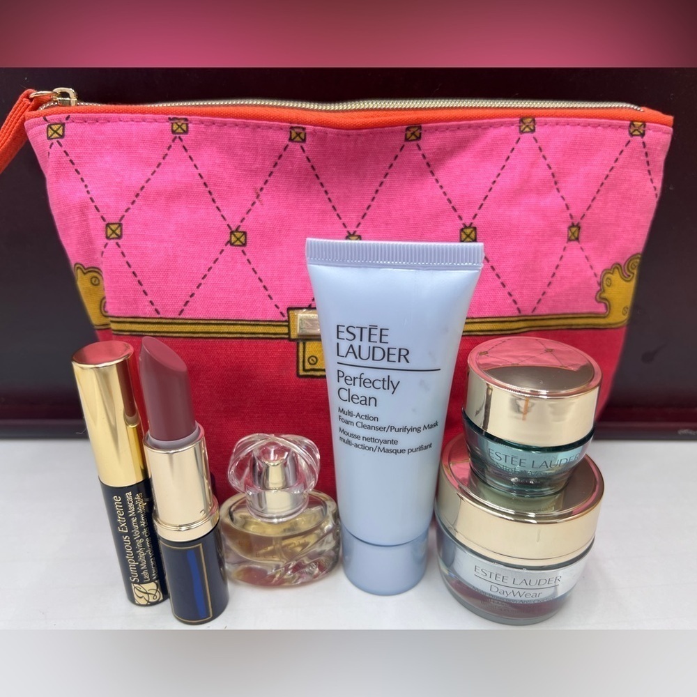 Estee Lauder gift set 7pcs travel size make up (Red bag )